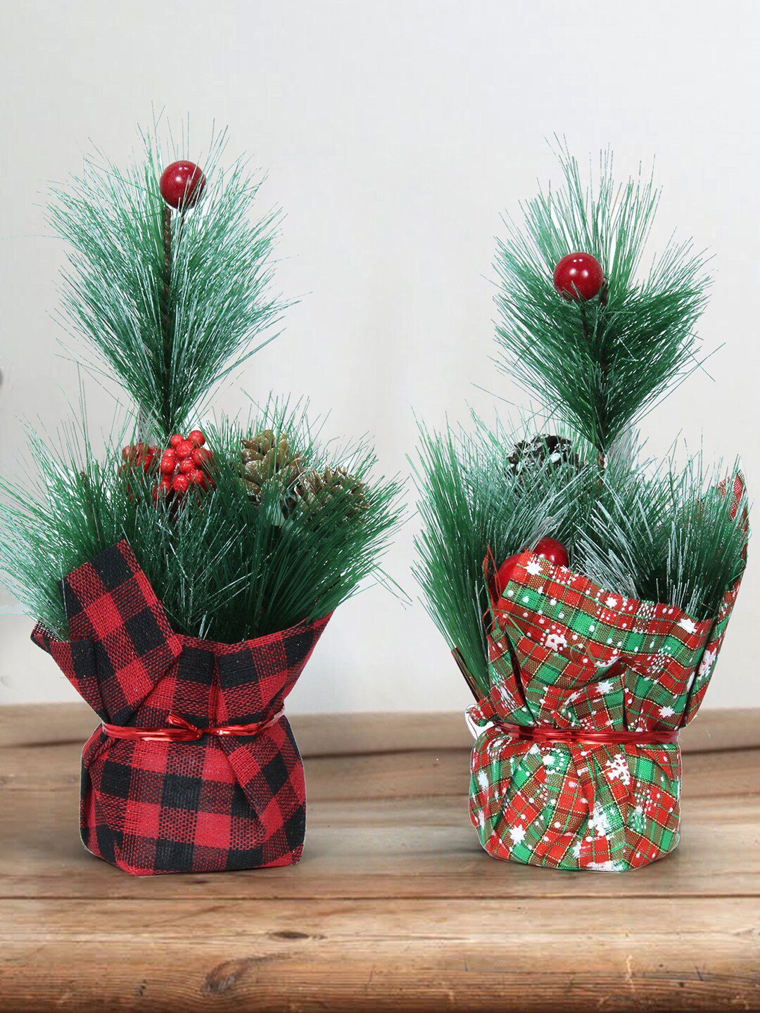 

TIED RIBBONS Green & Red 2 Pieces Christmas Table Tree Festive Decors