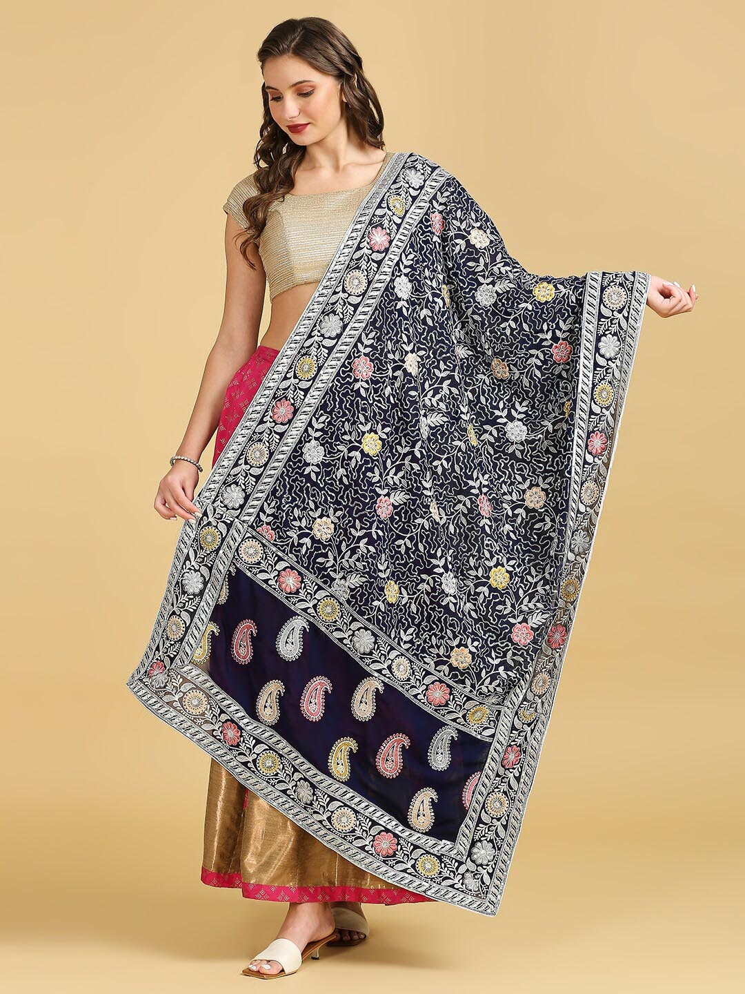 

Dupatta Bazaar Floral Embroidered Georgette Dupatta with Sequinned, Navy blue