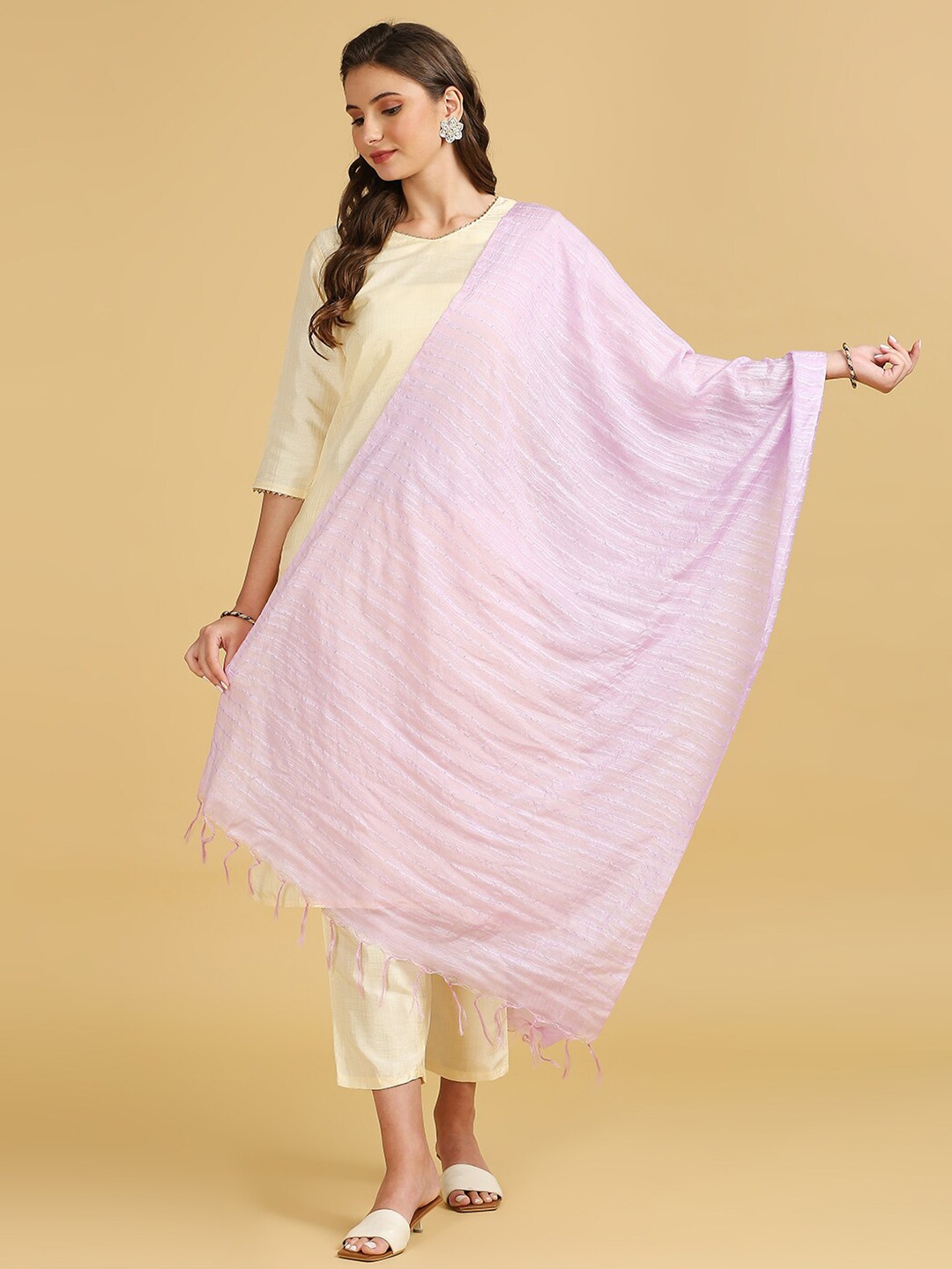 

Dupatta Bazaar Woven Design Cotton Silk Dupatta with Sequin, Lavender