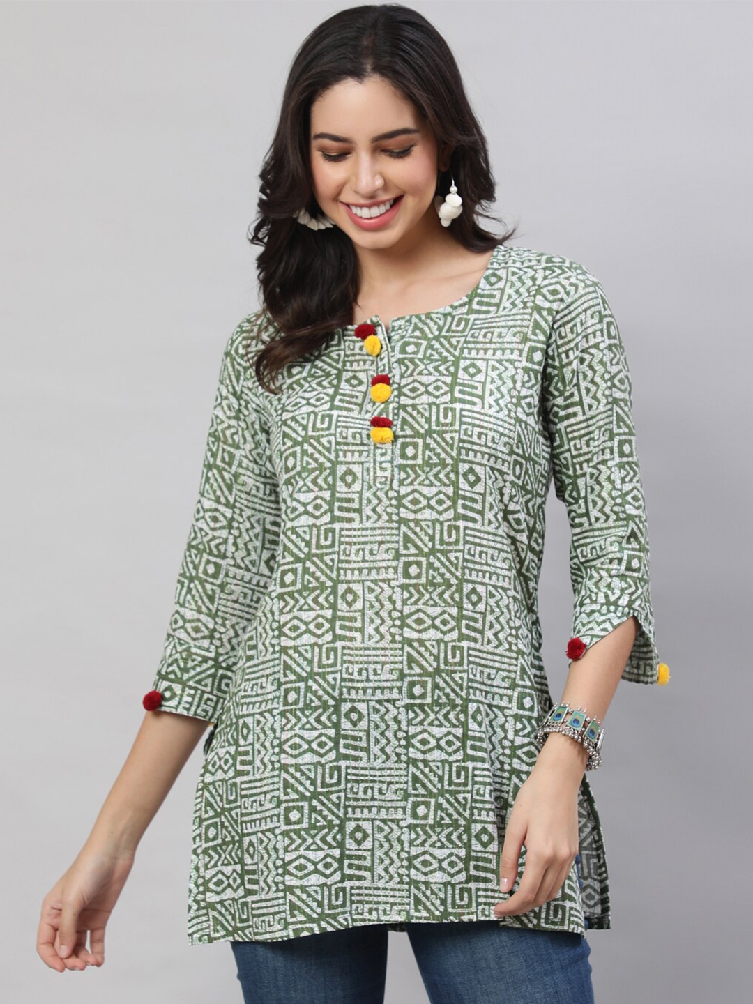 

AKIMIA Geometric Printed Pure Cotton Straight Kurti, Green