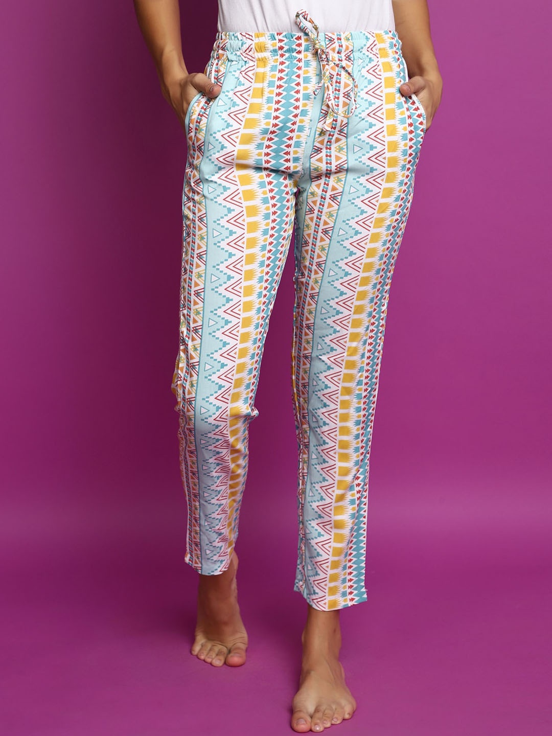 

V-Mart Women Geometric Printed Mid-Rise Lounge Pants, Blue