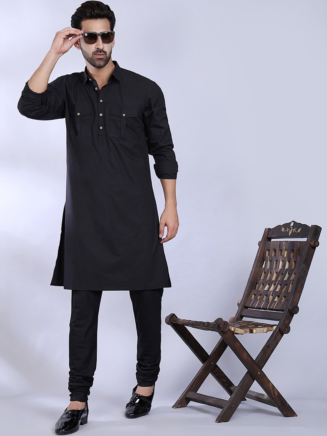

MIDAV Shirt Collar Double Pocket Cotton Pathani Kurta, Black