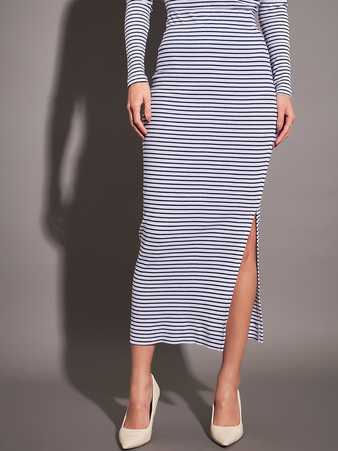 

SASSAFRAS Navy Blue & Whit Striped Pencil Midi Skirt