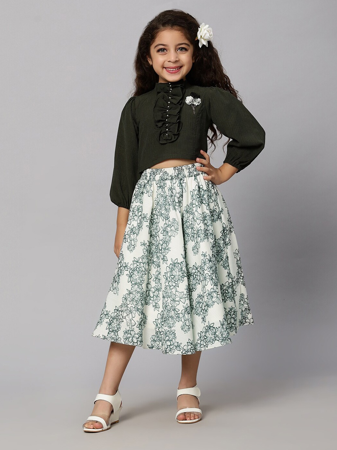 

Macwin Girls Floral Printed Top With Skirt, Green