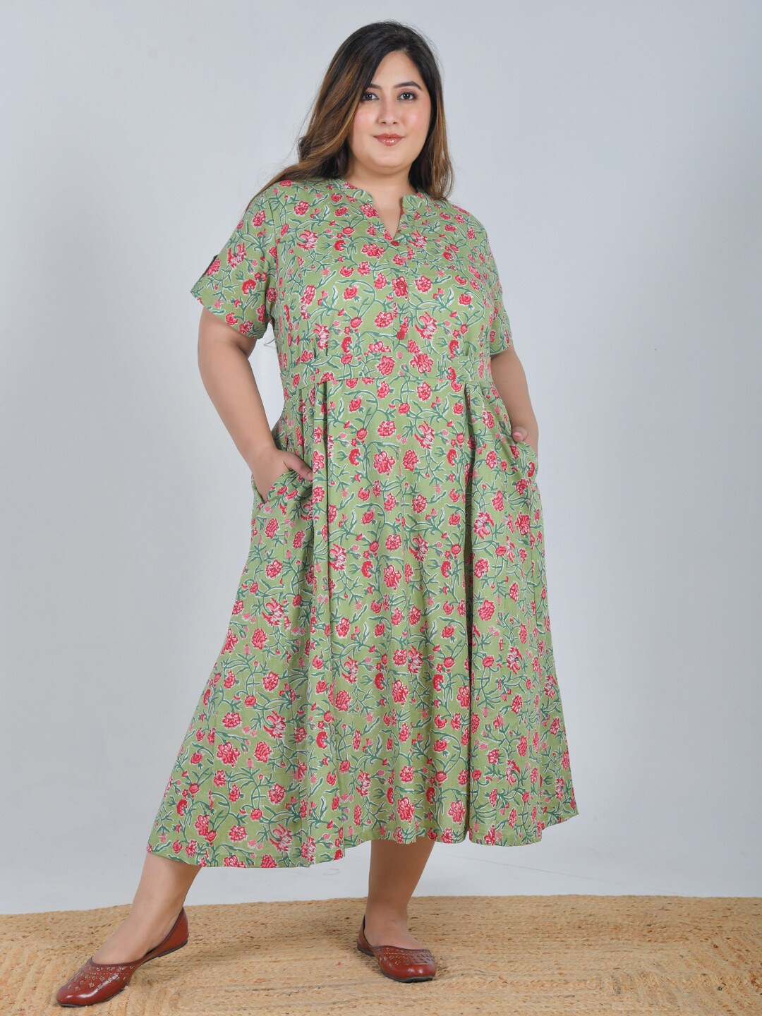 

Jaipuriya Fab Private Limited Floral Printed Pure Cotton A-Line Midi Dress, Green