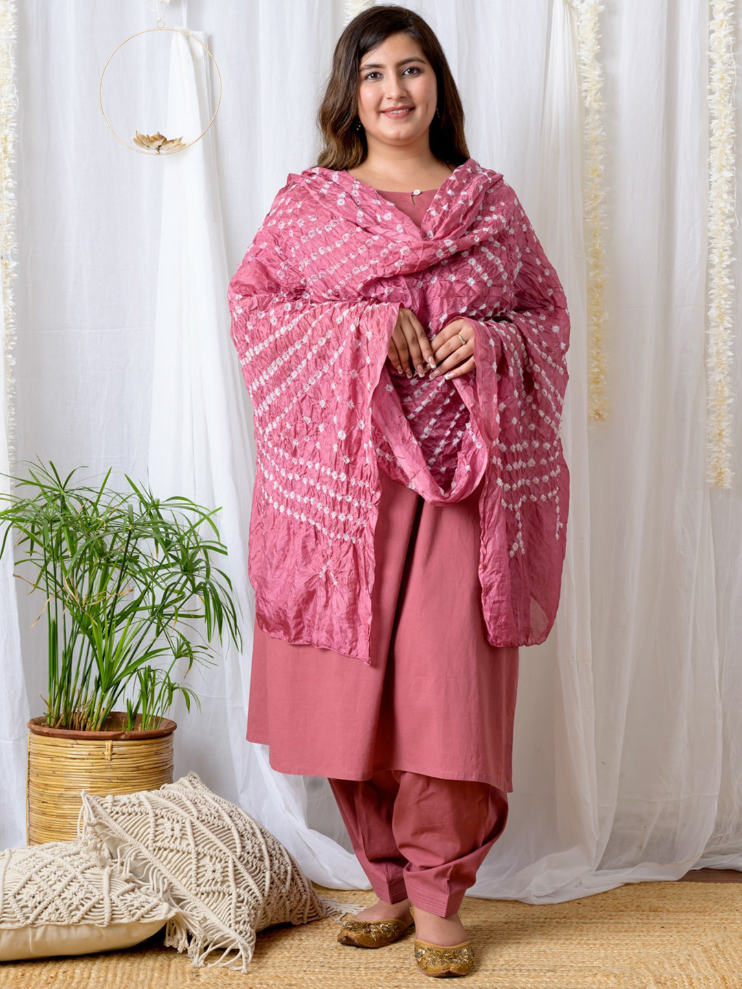 

Jaipuriya Fab Private Limited Plus Size Pure Cotton Straight Kurta With Salwar & Dupatta, Pink
