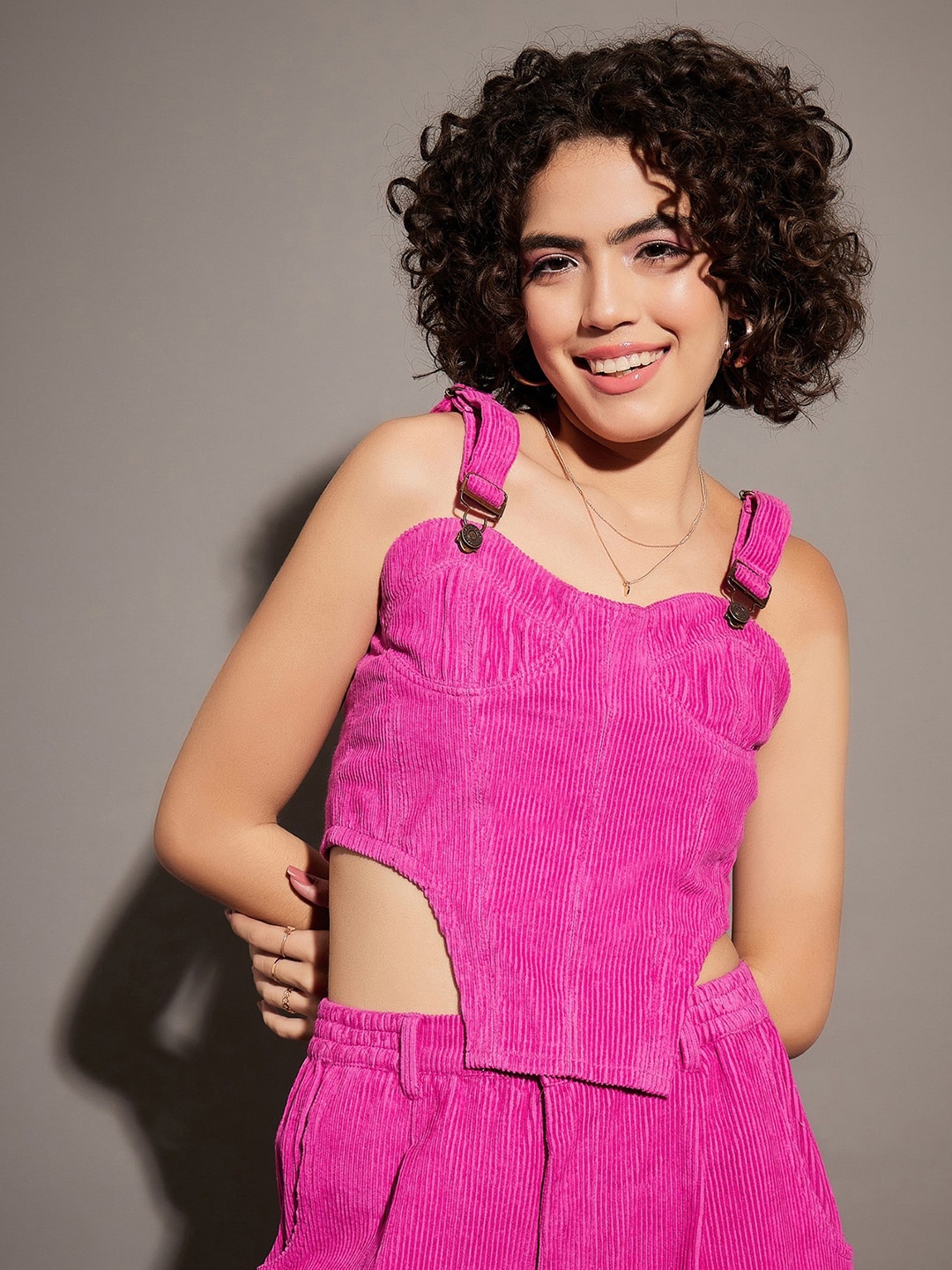 

SASSAFRAS Pink Shoulder Straps Corduroy Crop Fitted Top