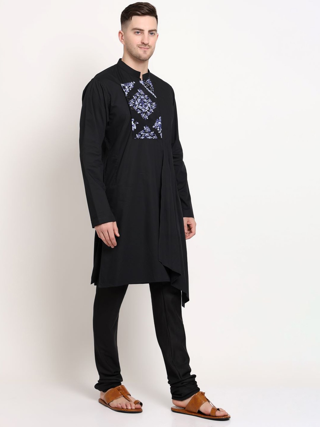 

MIDAV Ethnic Motifs Printed Pleated Straight Cotton Kurta, Black