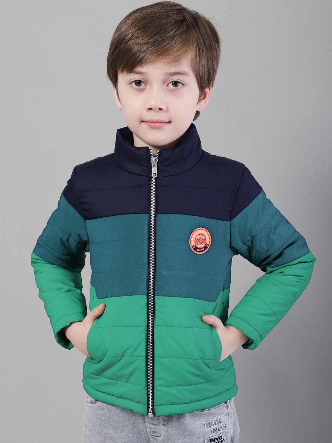 

HOUSE OF VEDAS Boys Colourblocked Lightweight Puffer Jacket, Navy blue