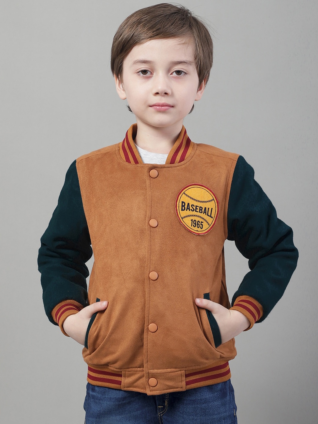 

HOUSE OF VEDAS Boys Colourblocked Mandarin Collar Zip Detail Lightweight Varsity Jacket, Mustard