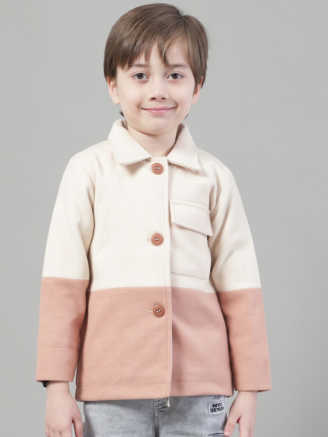 

HOUSE OF VEDAS Boys Colourblocked Spread Collar Long Sleeve Lightweight Tailored Jacket, Cream