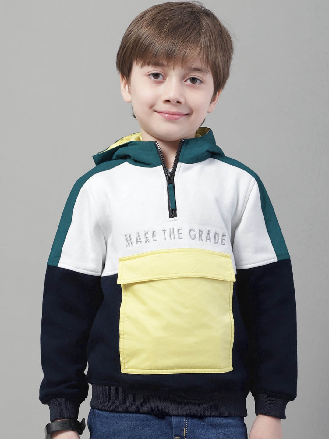 

HOUSE OF VEDAS Boys Colourblocked Lightweight Bomber Jacket, White