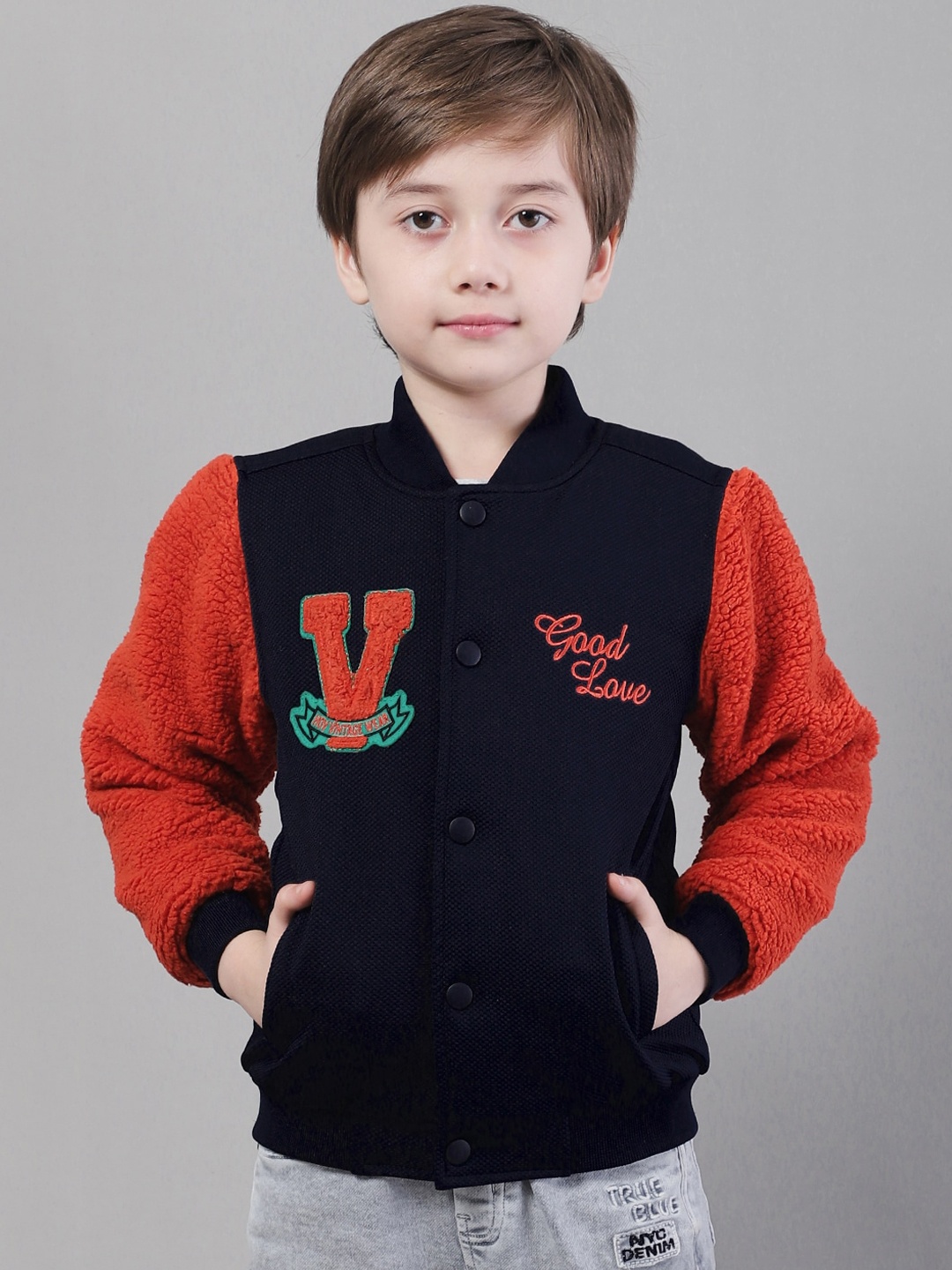 

HOUSE OF VEDAS Boys Typography Printed Stand Collar Lightweight Bomber Jacket, Navy blue