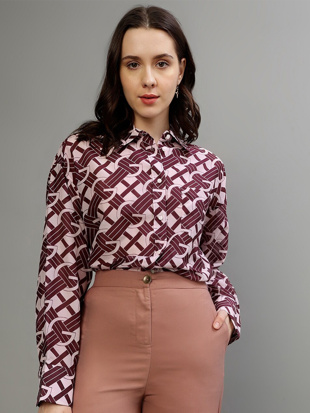 

GANT Oversized Geometric Printed Spread Collar Long Sleeves Casual Shirt, Pink