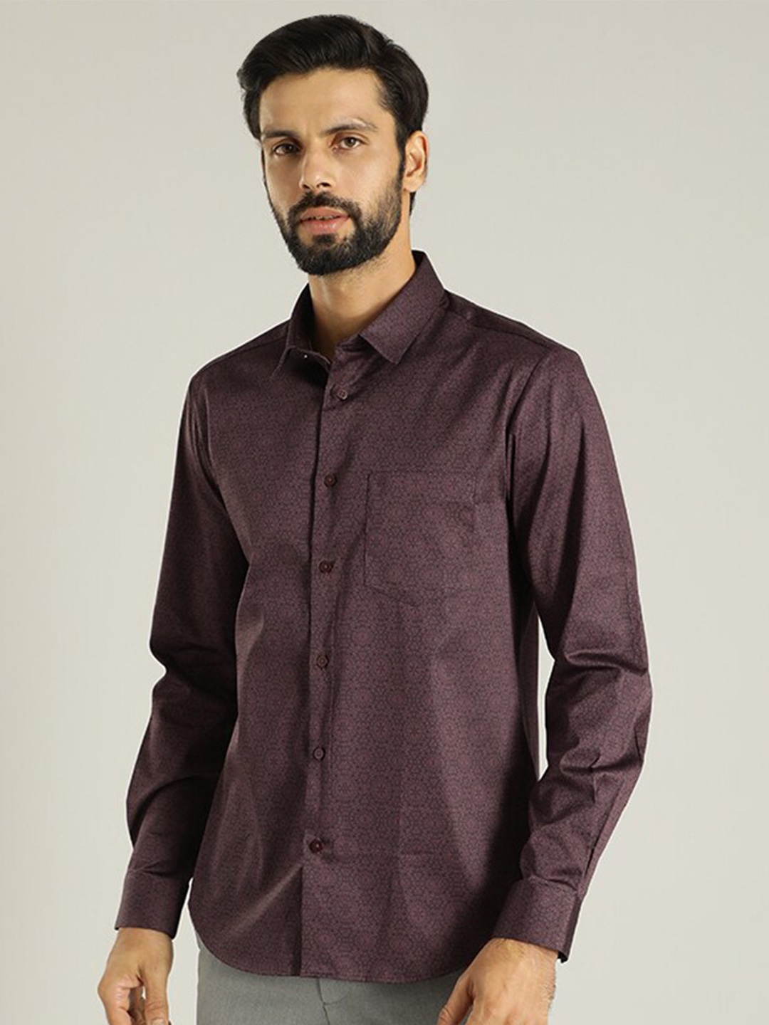 

Indian Terrain Spread Collar Ethnic Motifs Printed Casual Shirt, Maroon
