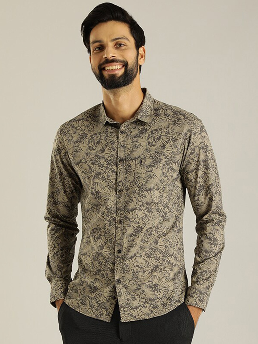 

Indian Terrain Slim Fit Floral Printed Pure Cotton Casual Shirt, Green