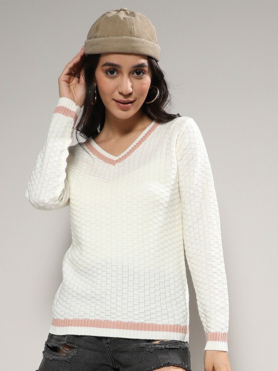 

Campus Sutra Cable Knit V-Neck Pullover, White