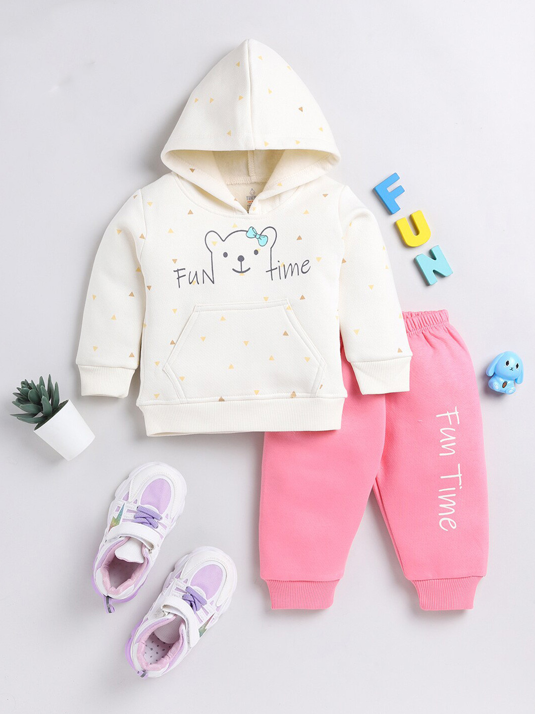 

Moms Love Infant Girls Printed Hooded T-Shirt With Trousers, Off white