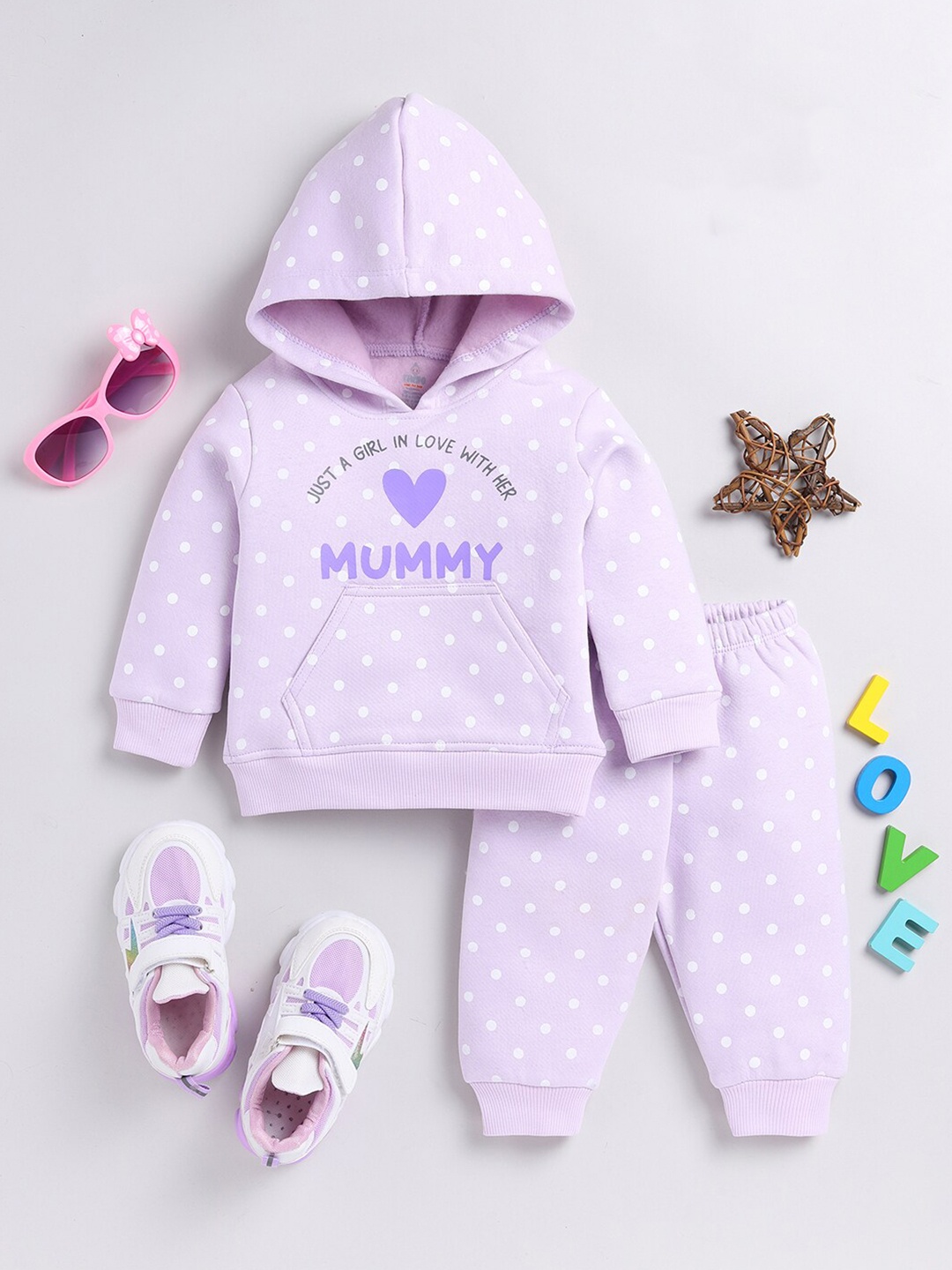 

Moms Love Girls Printed Hooded Top With Pyjama, Lavender
