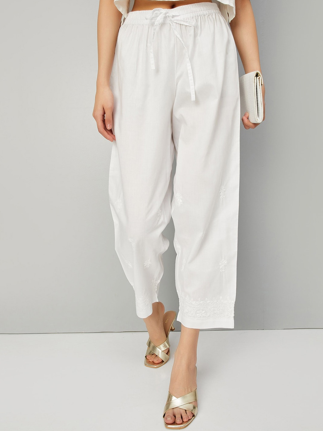 

max Women Mid-Rise Embroidery Pleated Trousers, White