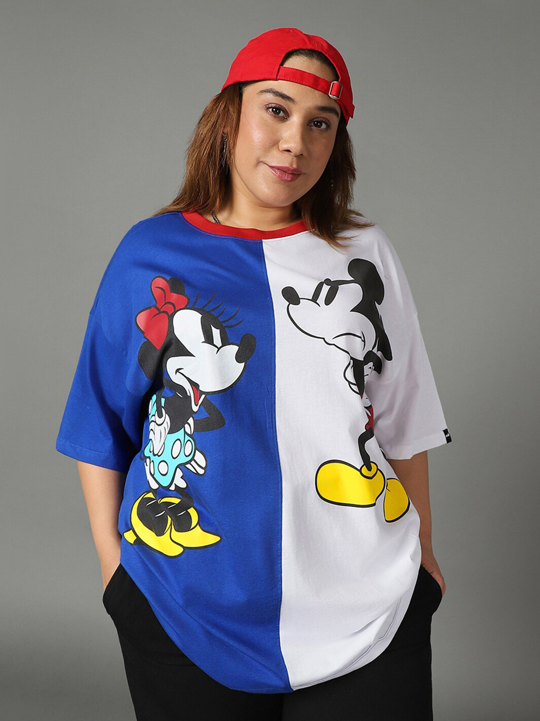 

Bewakoof Plus Official Disney Merchandise Printed Oversized Cotton T-shirt, Blue