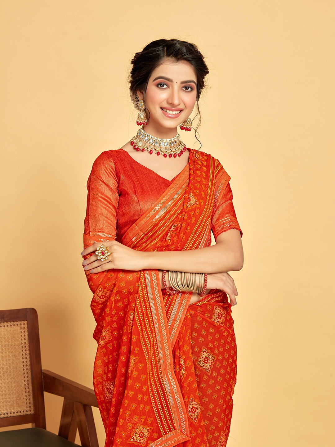 

Sangria Ethnic Motifs Printed Saree, Orange
