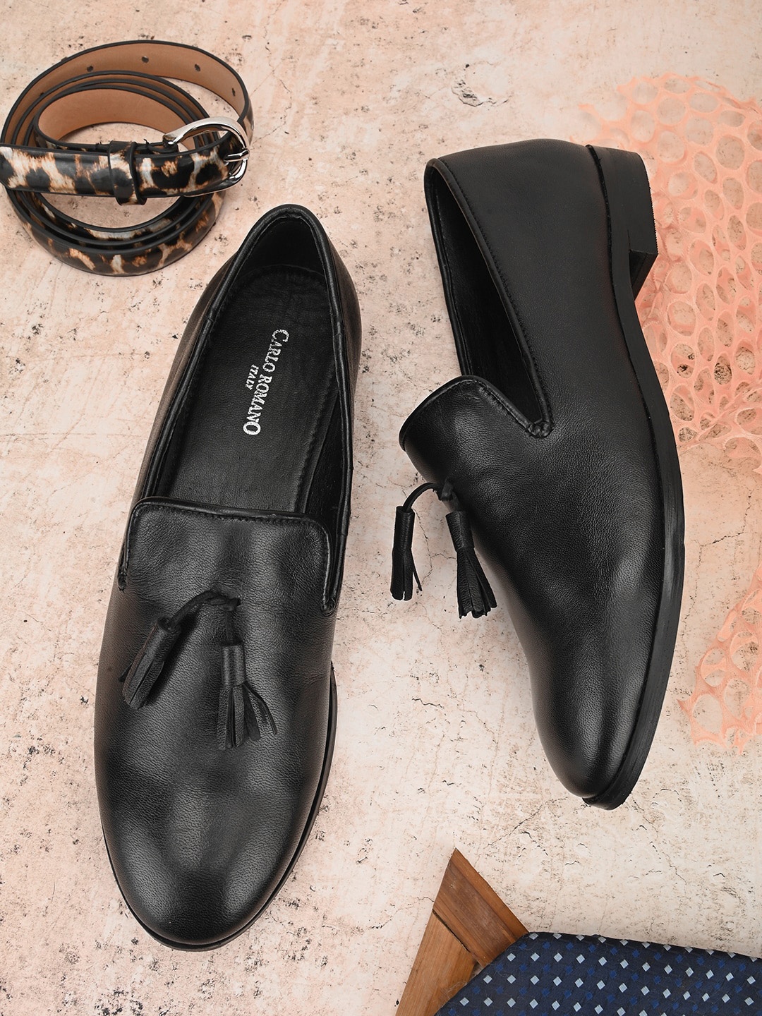 

CARLO ROMANO Women Textured Leather Lightweight Tassel Loafers, Black