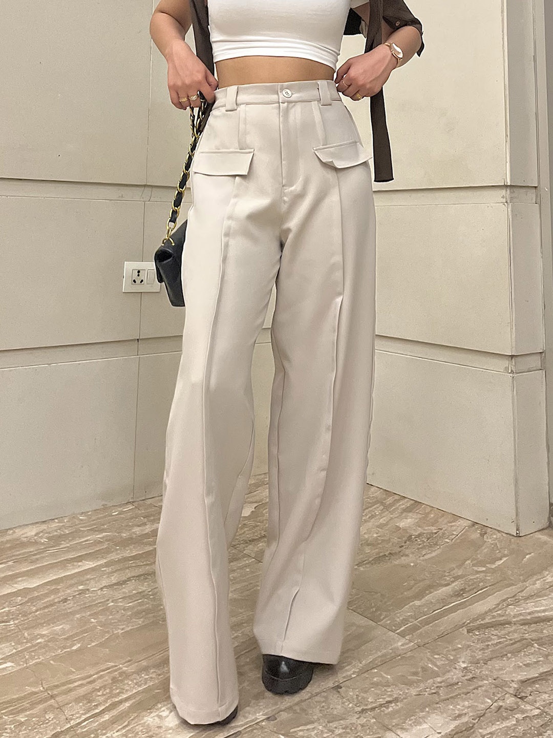 

Off Duty India Women Comfort Loose Fit High-Rise Cotton Parallel Trousers, Off white