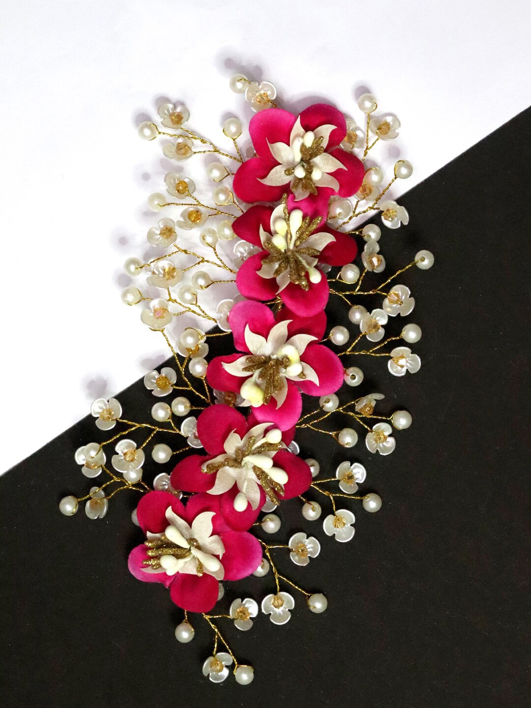 

VAGHBHATT Beaded Hair Accessory Set, Gold