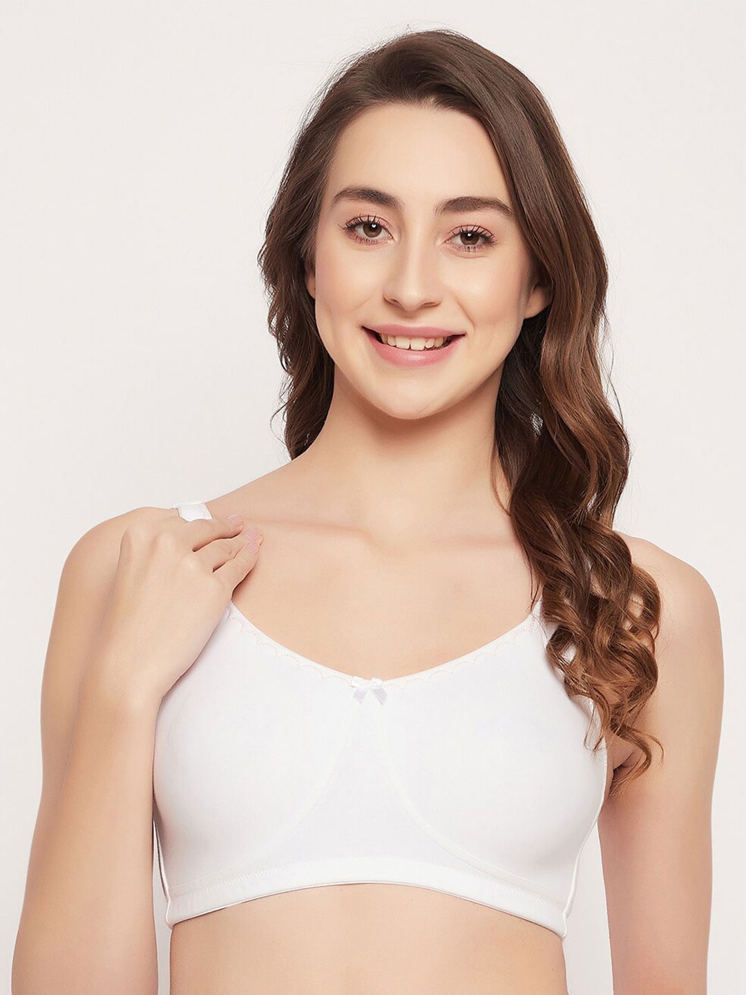 

Clovia White Full Coverage Cotton Bra With All Day Comfort