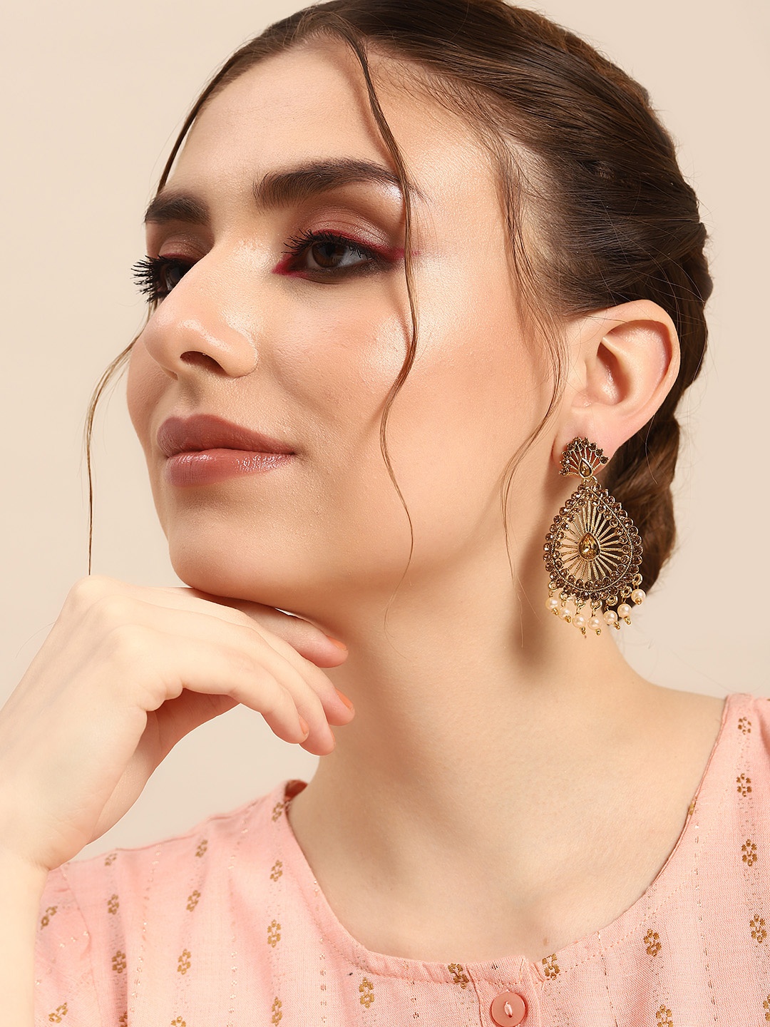 

Sangria Gold-Plated Teardrop Shaped Drop Earrings