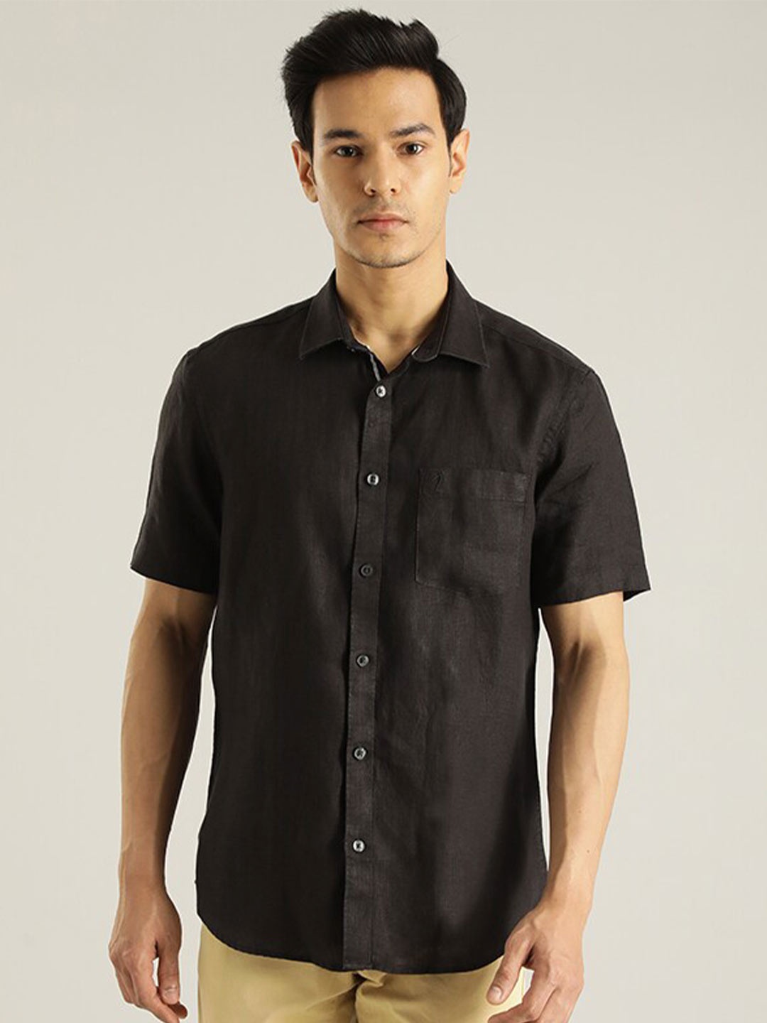 

Indian Terrain Spread Collar Pure Linen Casual Shirt, Black