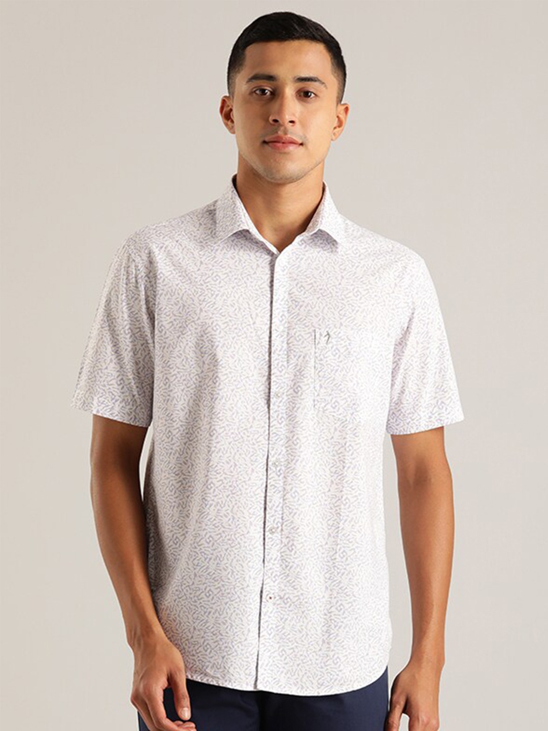 

Indian Terrain Abstract Printed Casual Shirt, White