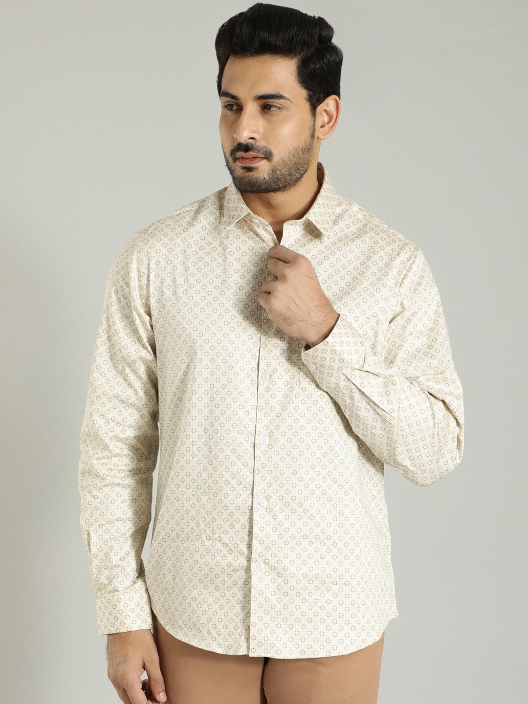 

Indian Terrain Floral Printed Casual Shirt, White