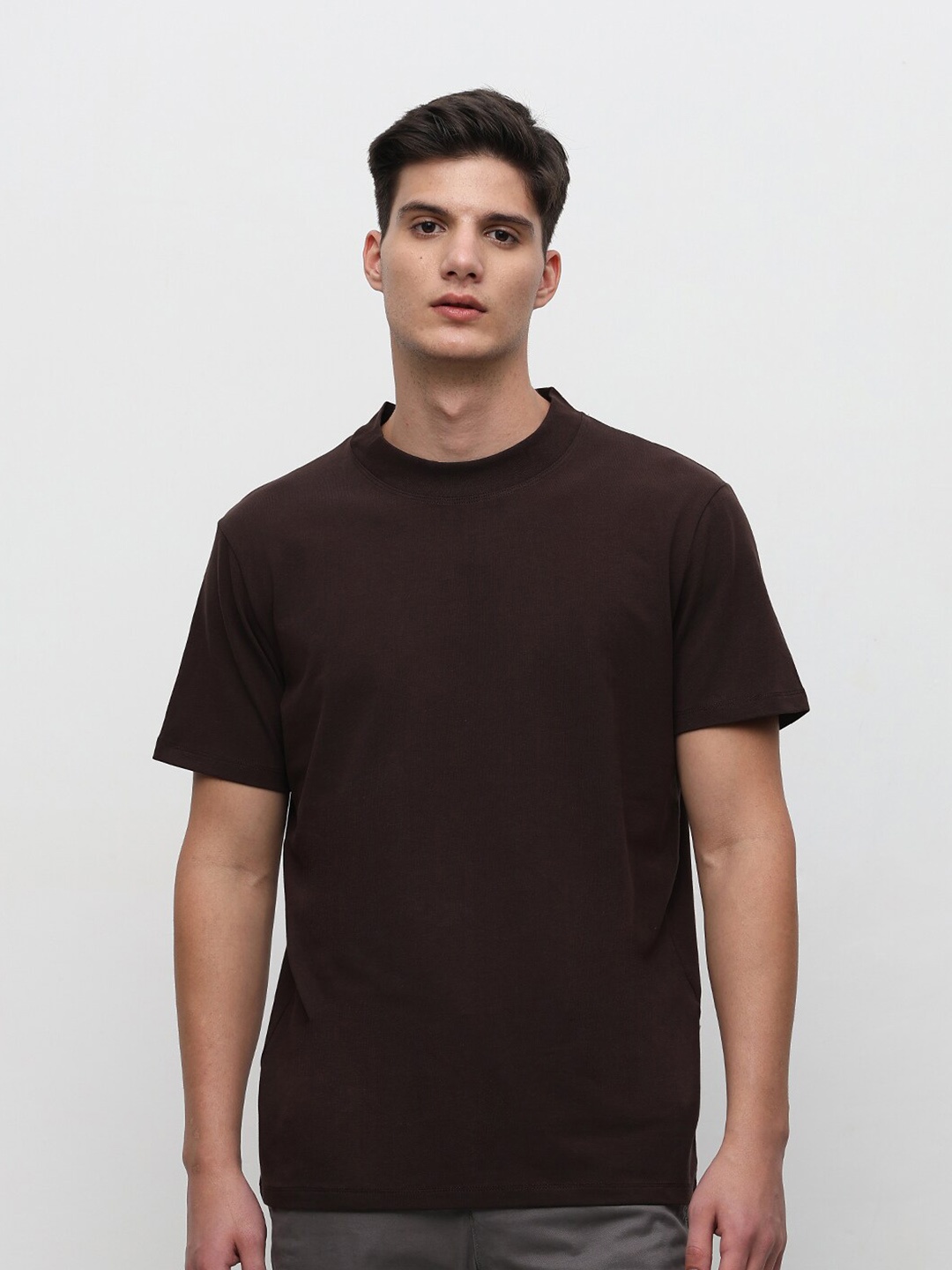 

SELECTED Round Neck Short Sleeves Lightweight & Breathable Organic Cotton T-shirt, Brown