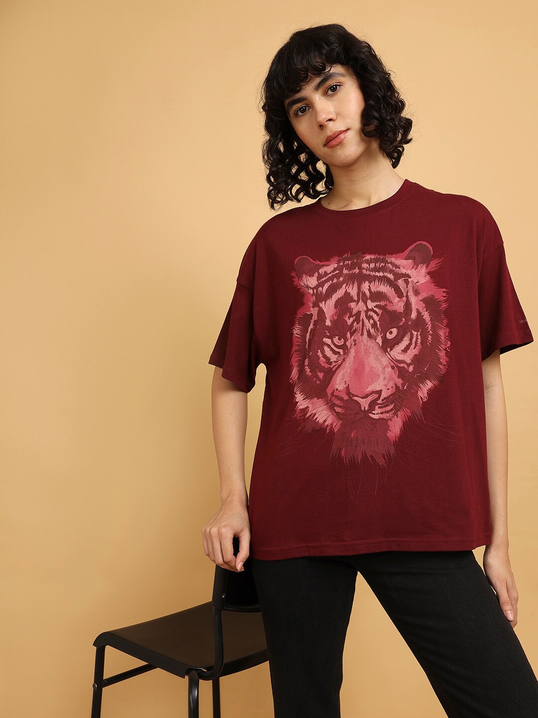 

Wrangler Graphic Printed Relaxed Fit Cotton T-shirt, Maroon