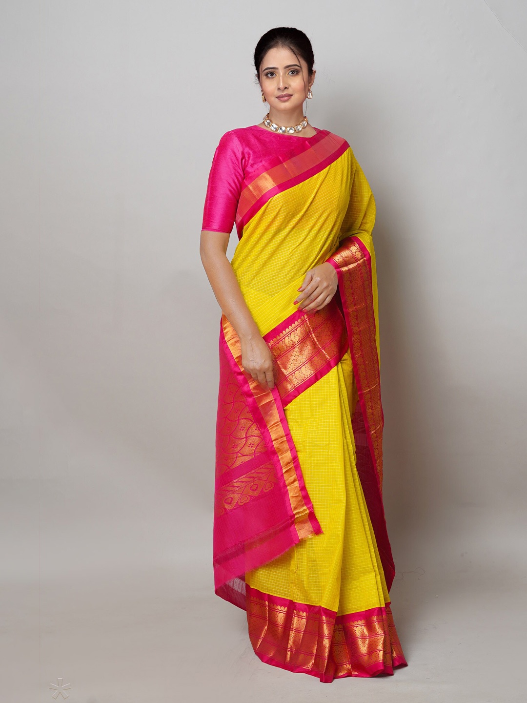 

Unnati Silks Woven Design Pure Cotton Handloom Gadwal Saree, Yellow