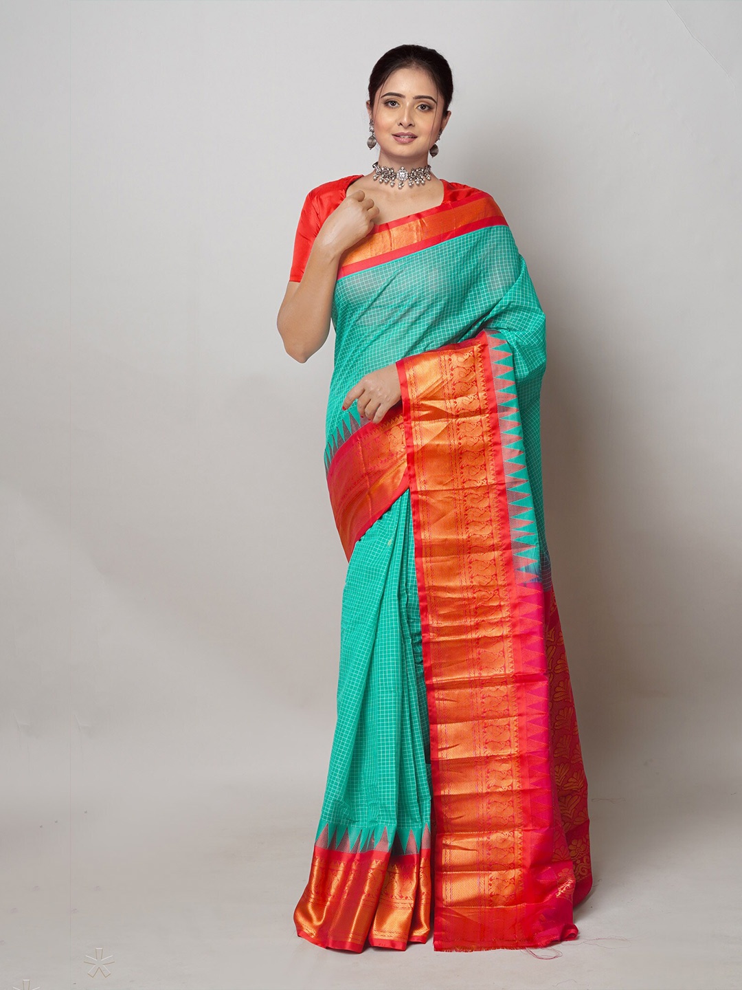 

Unnati Silks Checked Handloom Pure Cotton Gadwal Saree, Turquoise blue