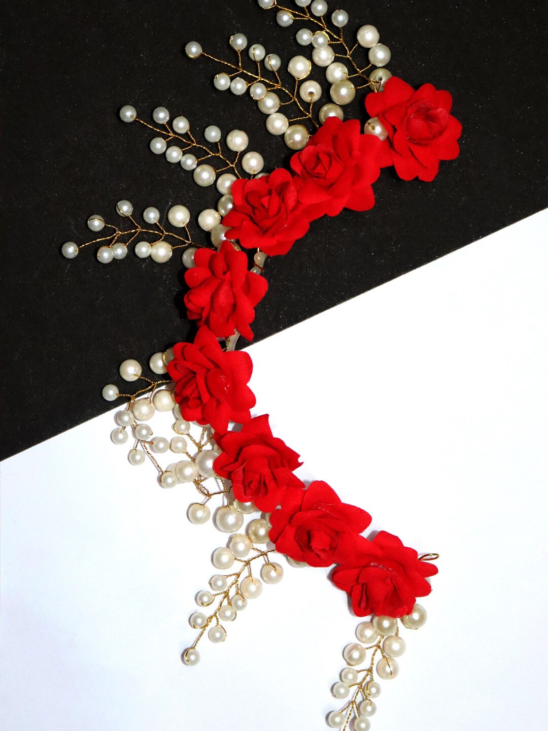 

VAGHBHATT Pearl Studded Bridal Hair Venis, White
