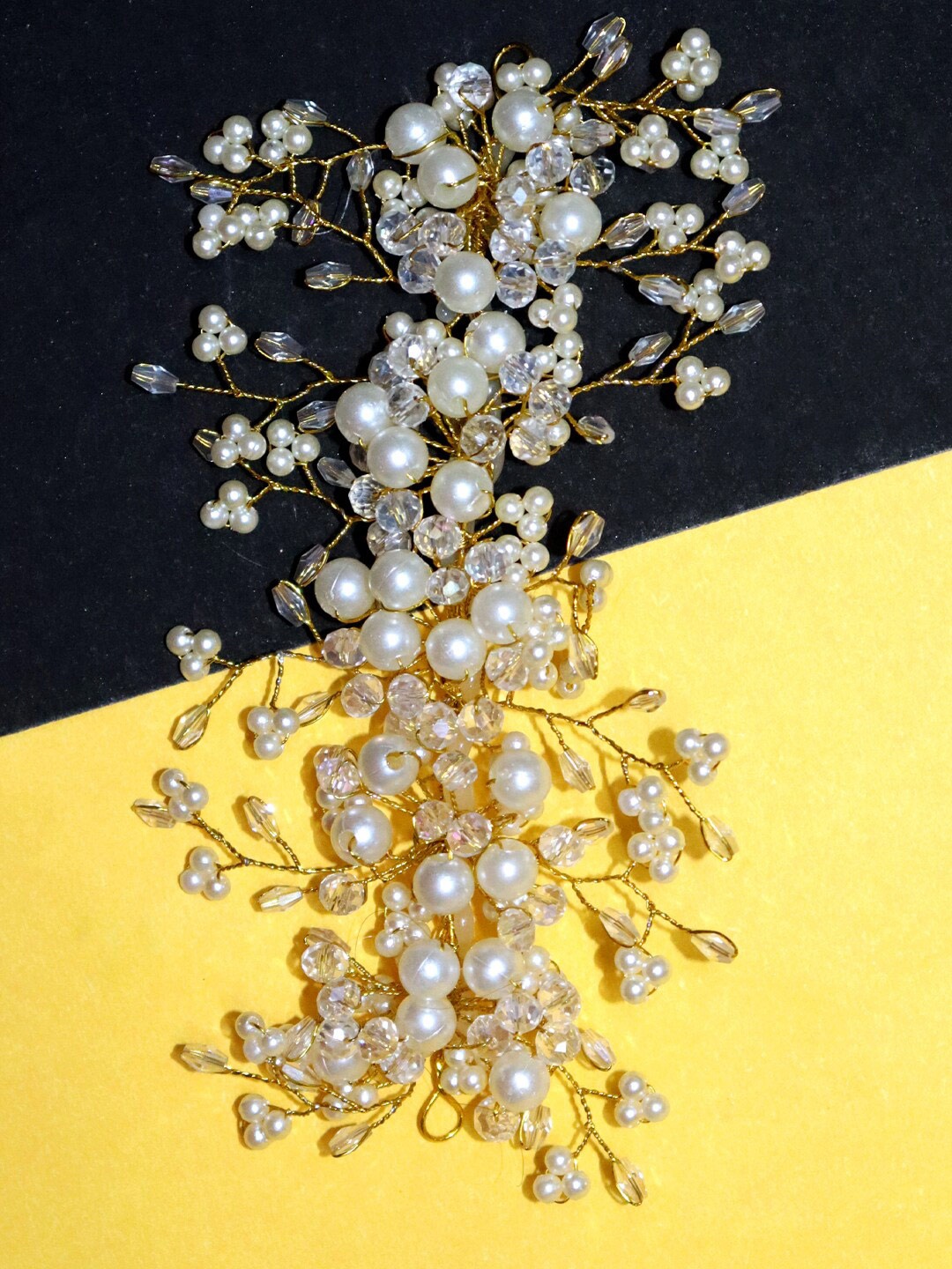 

VAGHBHATT Pearl Studded Hair Accessory, Gold