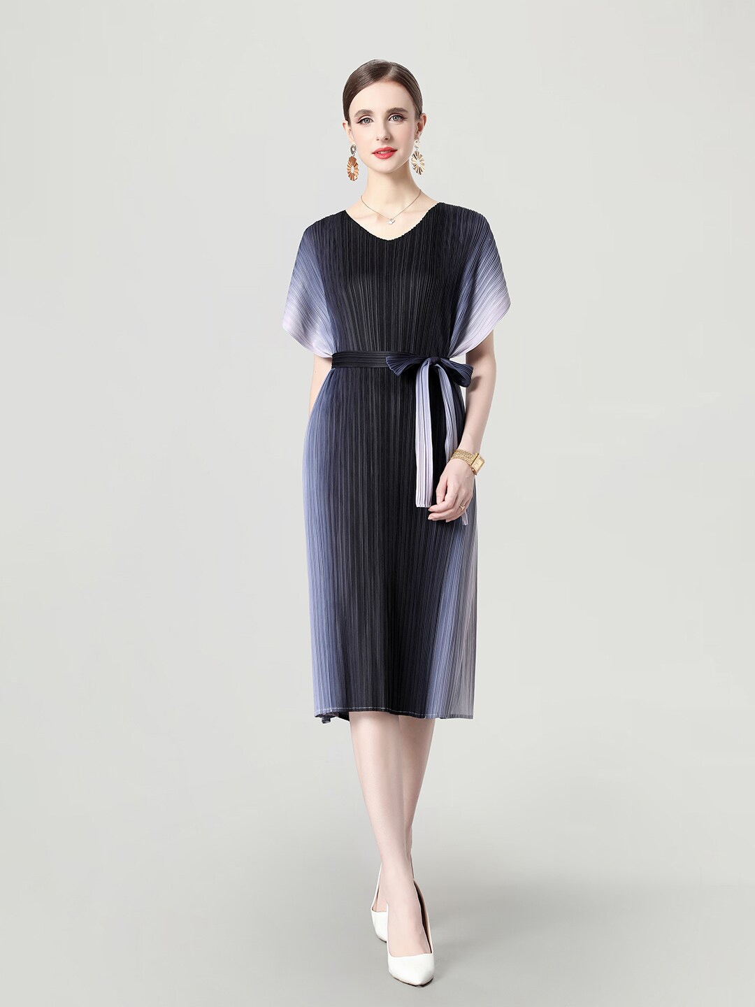 

JC Collection Accordion Pleats Batwing Sleeves A-Line Midi Dress With Tie-Ups, Grey