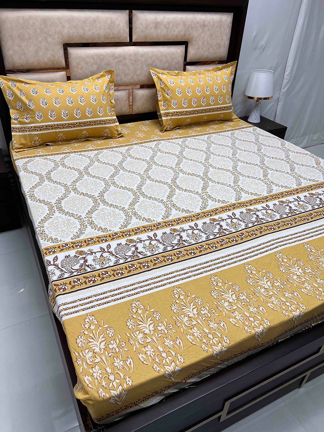 

Pure Decor sapphire Mustard Floral Cotton 240 TC Fitted King Bedsheet with 2 Pillow Covers