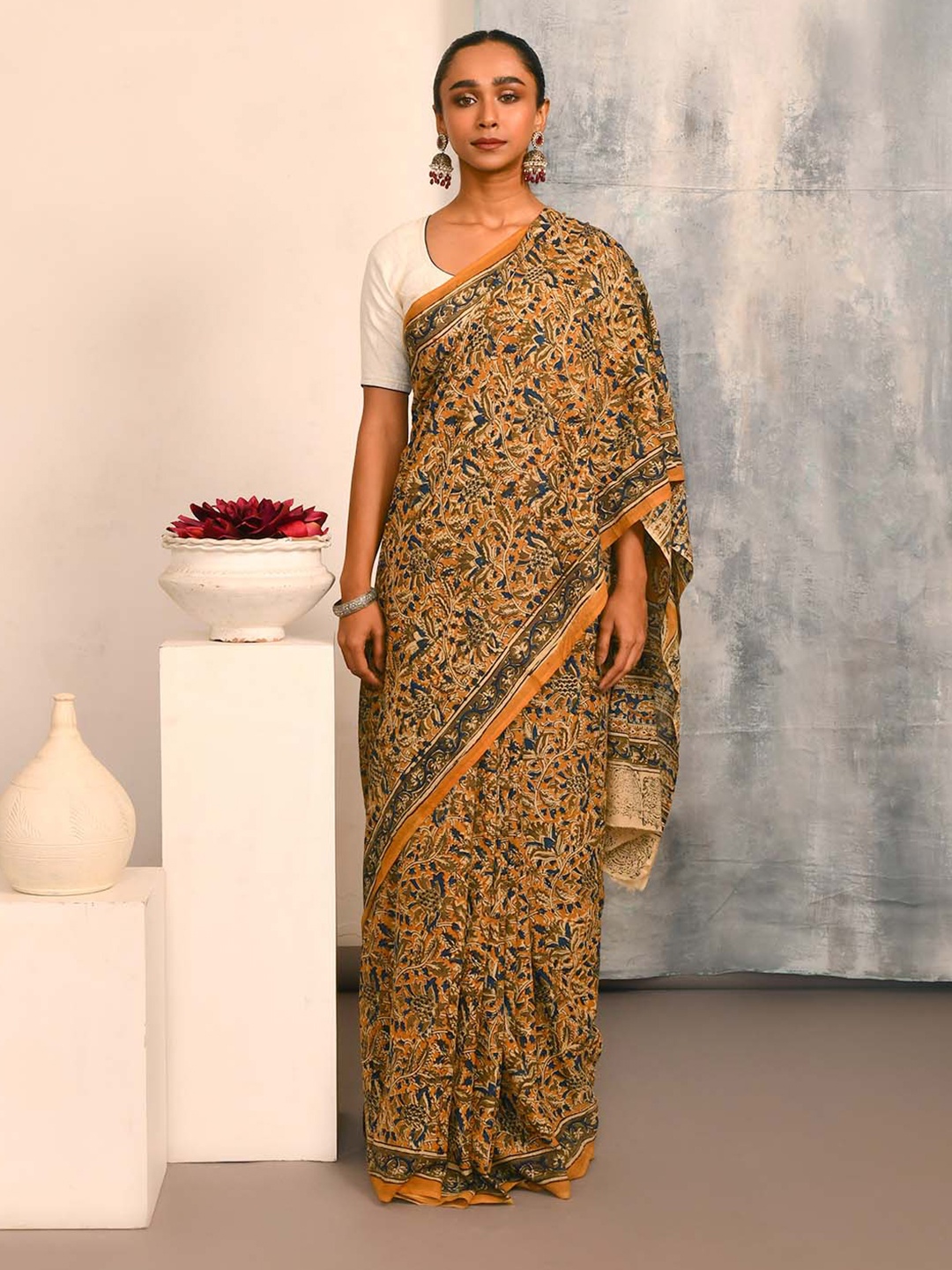 

Indethnic Kalamkari Printed Pure Cotton Saree, Beige