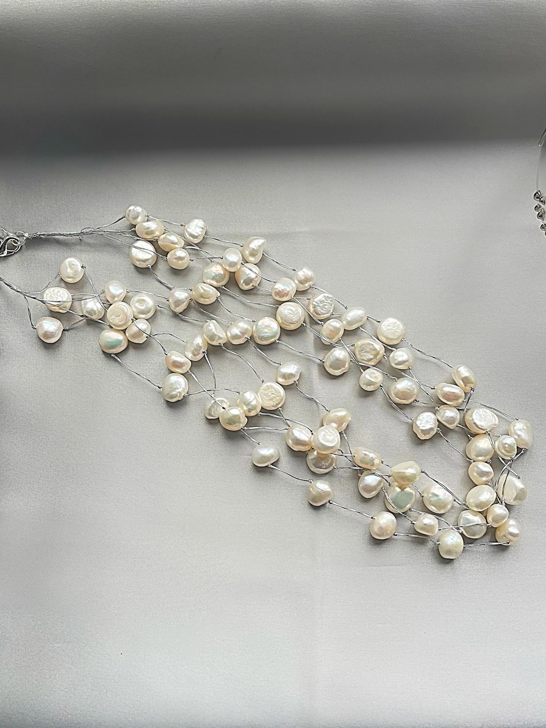 

VAGHBHATT Gold-Plated Pearls Necklace, White