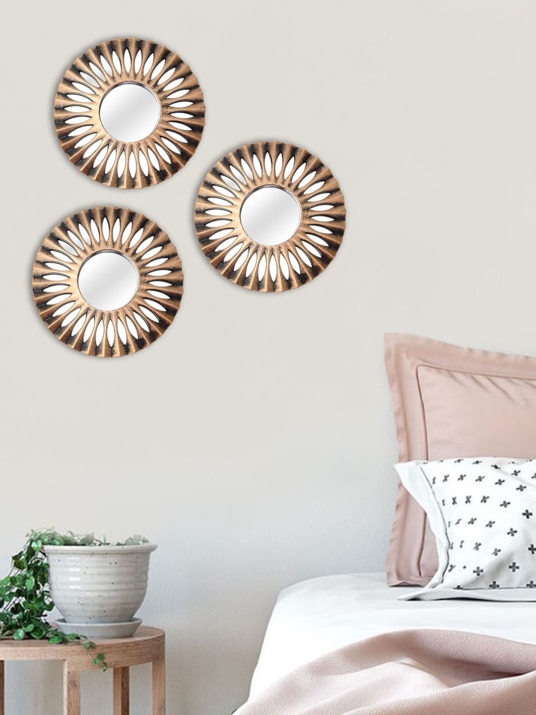 

MARKET99 3 Pieces Copper Toned Round Shaped Wall Mirrors