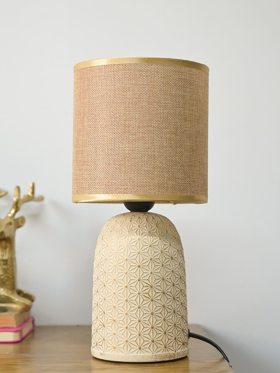 

MARKET99 Beige Textured Ceramic Shade Table Lamp