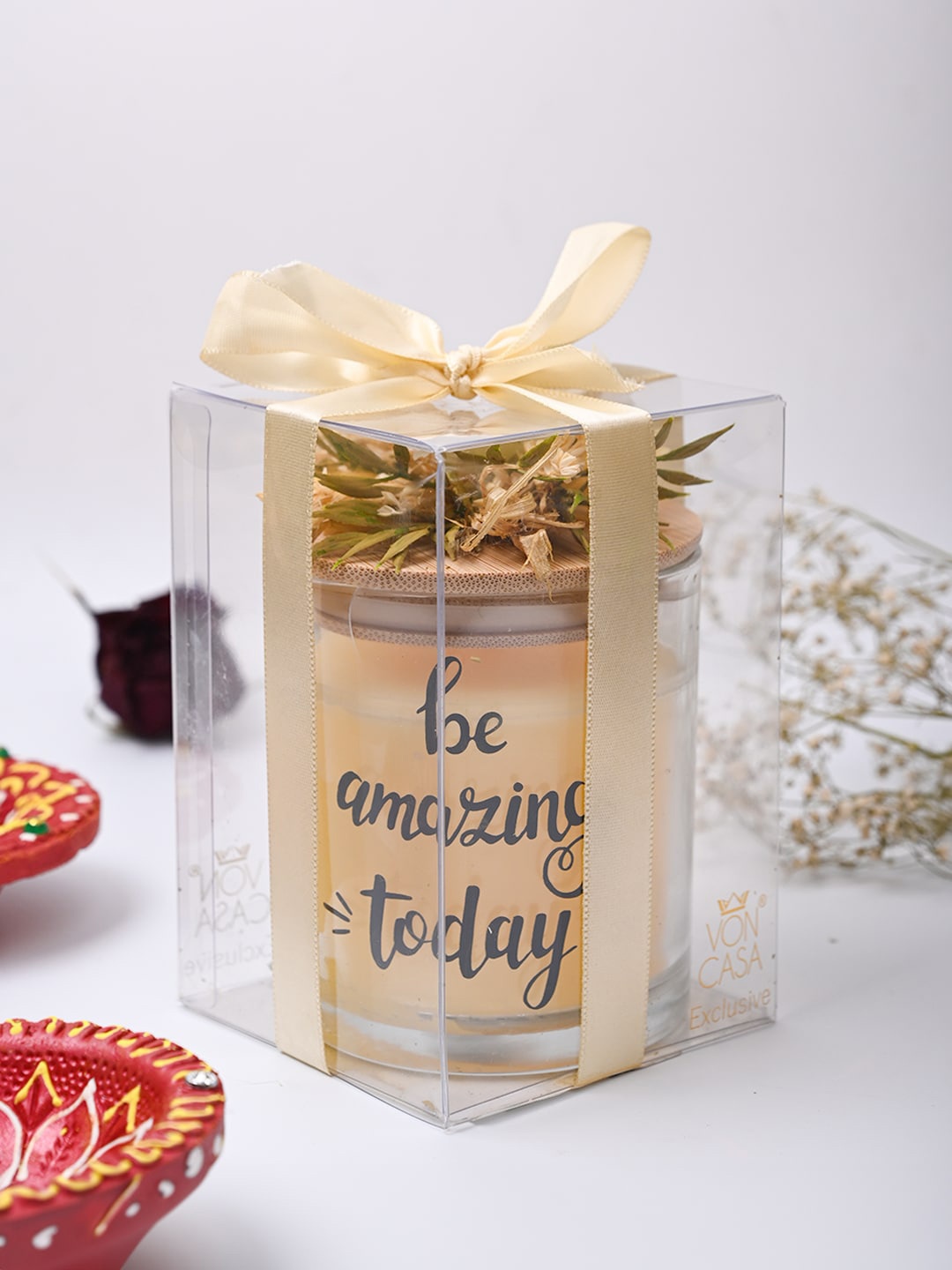 

MARKET99 Off White Spruce Scented Candle With Lid