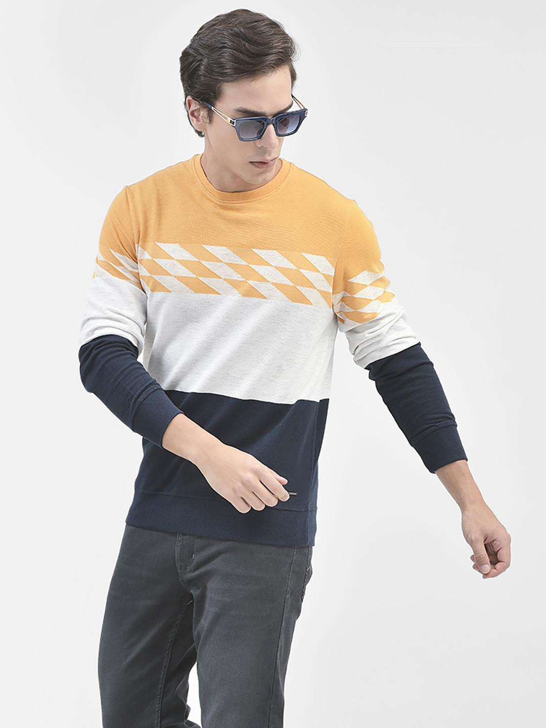 

Crimsoune Club Colourblocked Pullover, Mustard