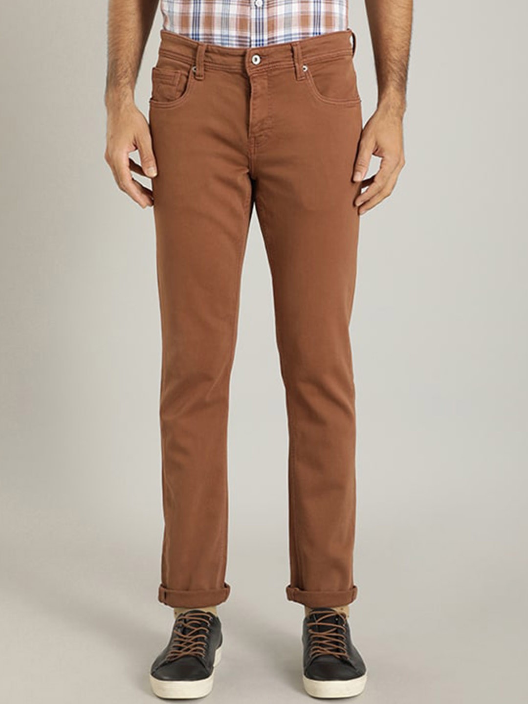 

Indian Terrain Men Brooklyn Mid Rise Clean Look Slim Fit Jeans, Brown