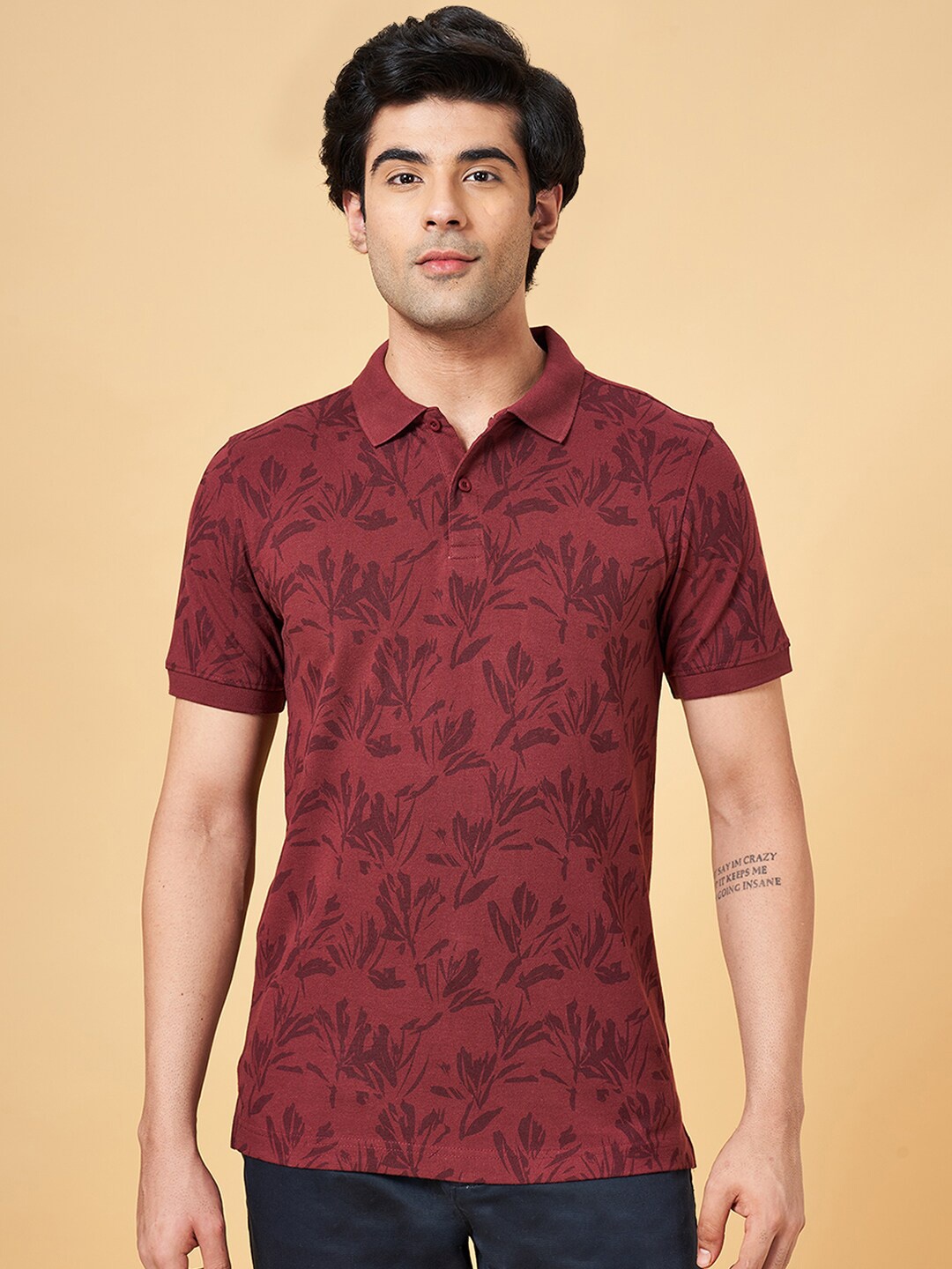 

BYFORD by Pantaloons Tropical Printed Polo Collar Slim Fit Cotton T-shirt, Maroon
